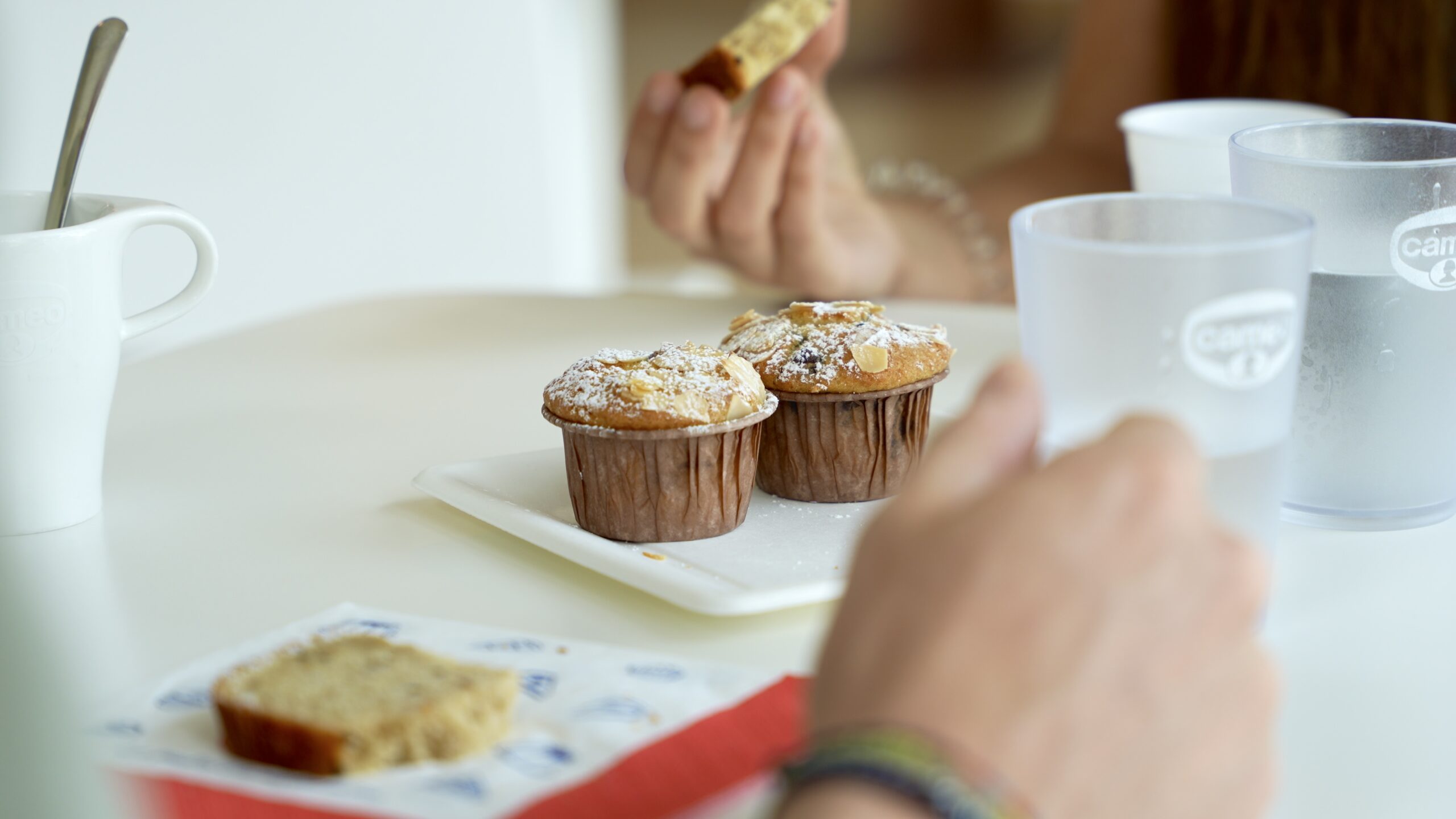 Frame di muffin Spot Cameo Piacere colazione - altri progetti portfolio Andrea Rebecchi